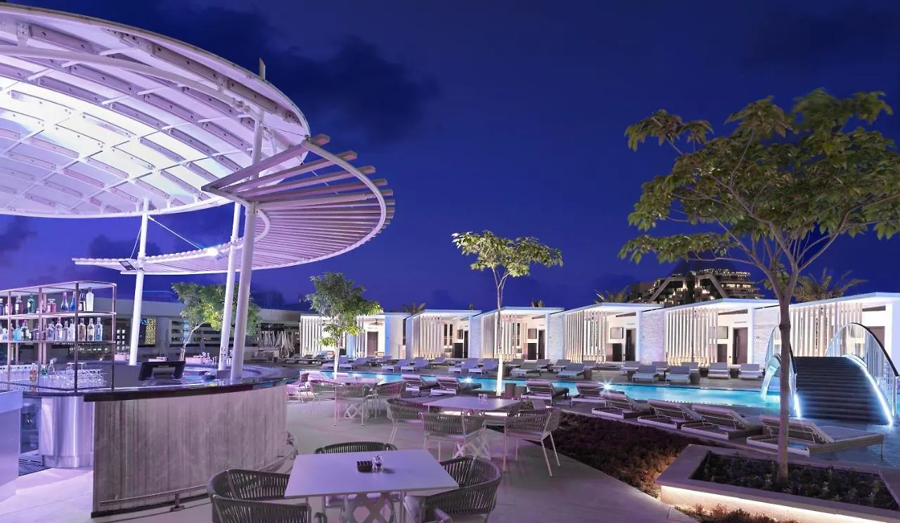Sofitel Dubai The Obelisk Hotell 5*,