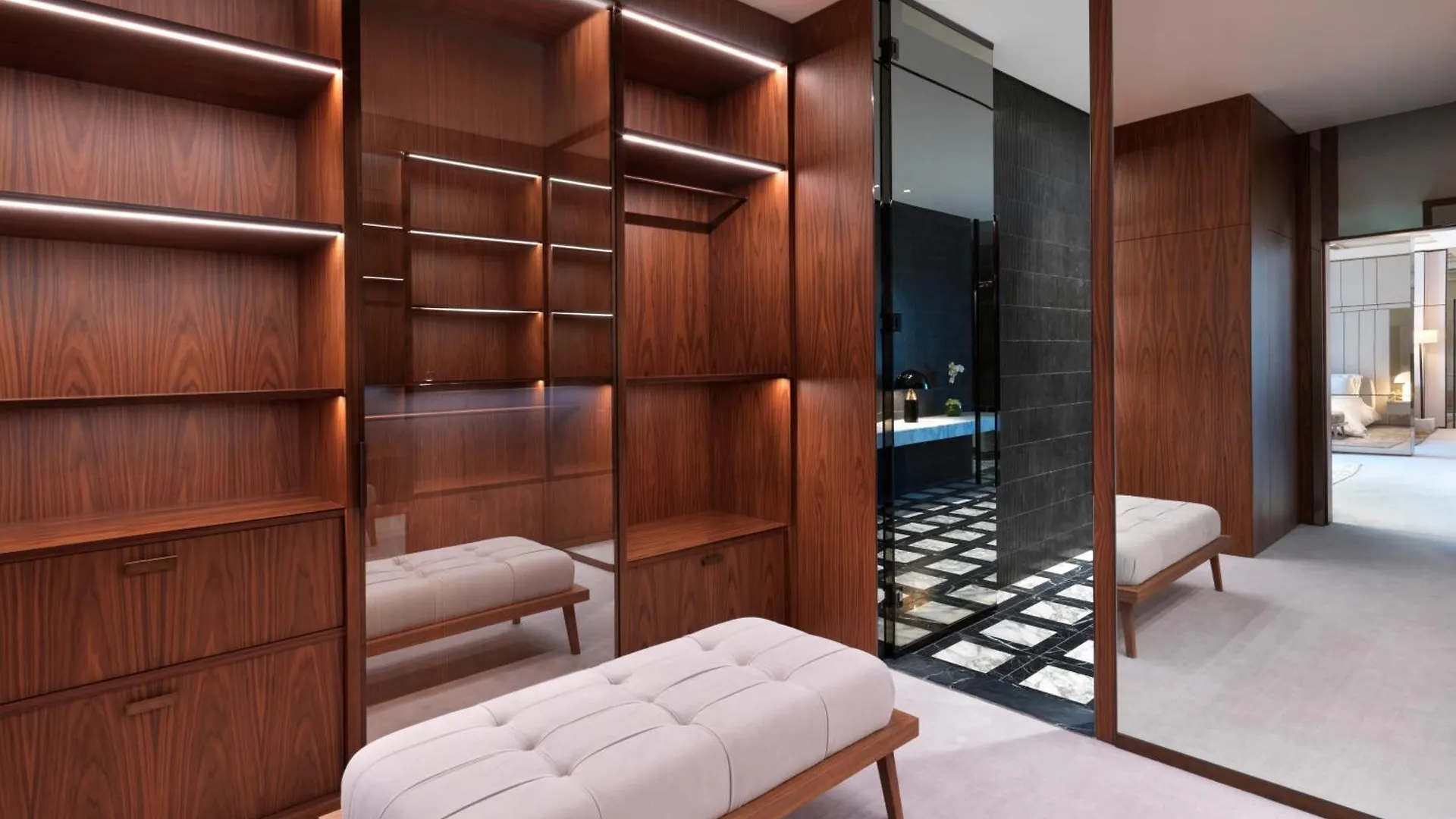 Sofitel Dubai The Obelisk Hotell